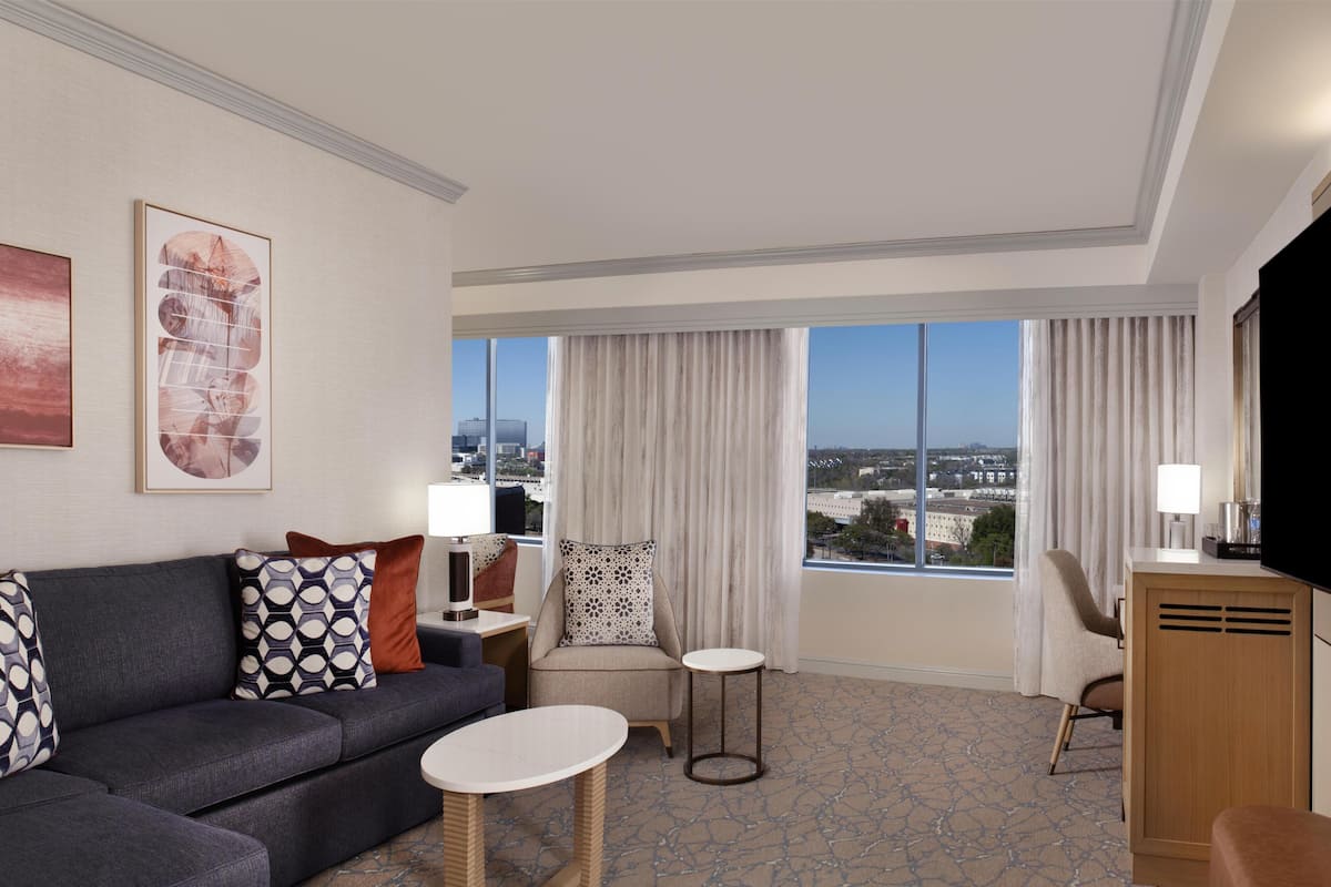 Presidential Suite, 1 Bedroom | Living area