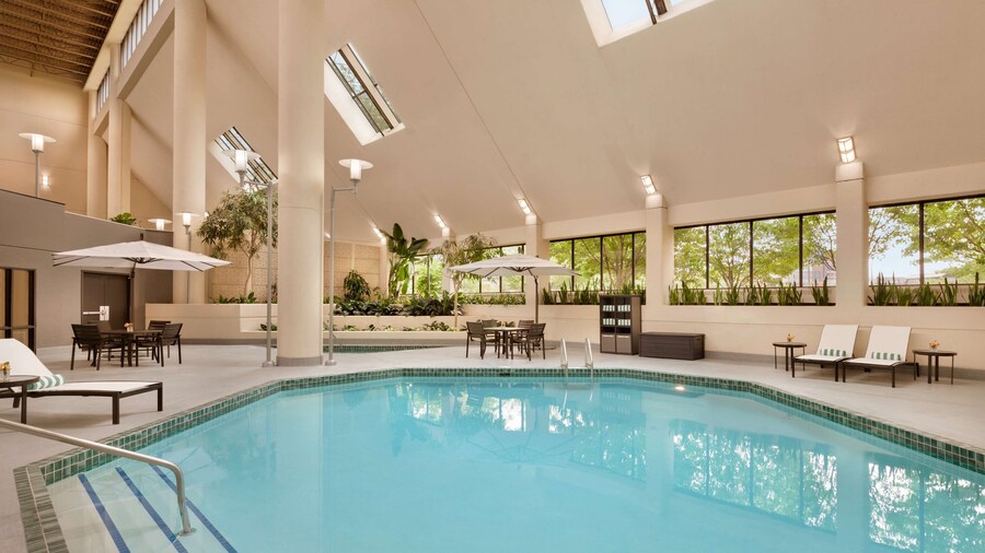 DoubleTree by Hilton Minneapolis - Park Place