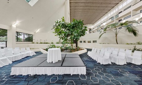 Meeting facility