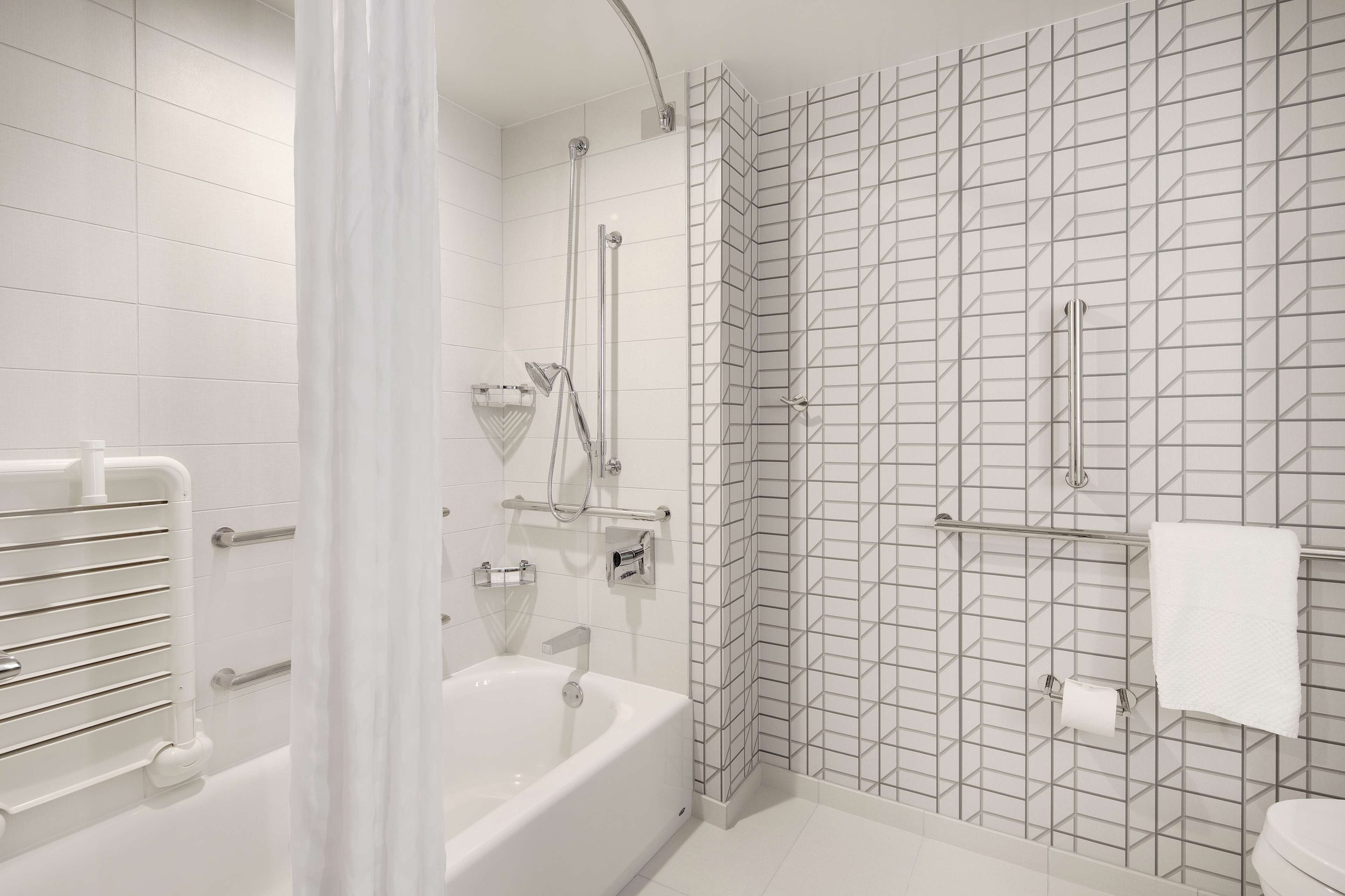 Foto - Embassy Suites by Hilton Atlanta Perimeter Center