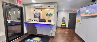 Days Inn by Wyndham Salina I-70