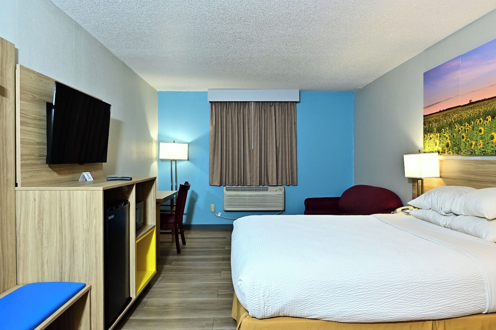 Desk, iron/ironing board, free cots/infant beds, free WiFi