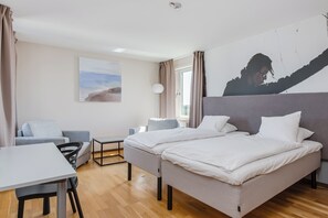 Deluxe-Zimmer, Nichtraucher | Schreibtisch, Babybetten, kostenloses WLAN, Bettwäsche