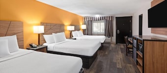 Howard Johnson by Wyndham Malden Boston Area