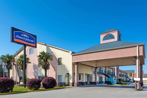 Exterior - Howard Johnson by Wyndham Rock Hill (Rock Hill)