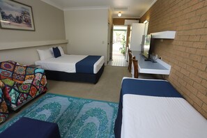 Twin Room - Pet Friendly | Individually furnished, desk, iron/ironing board, free WiFi