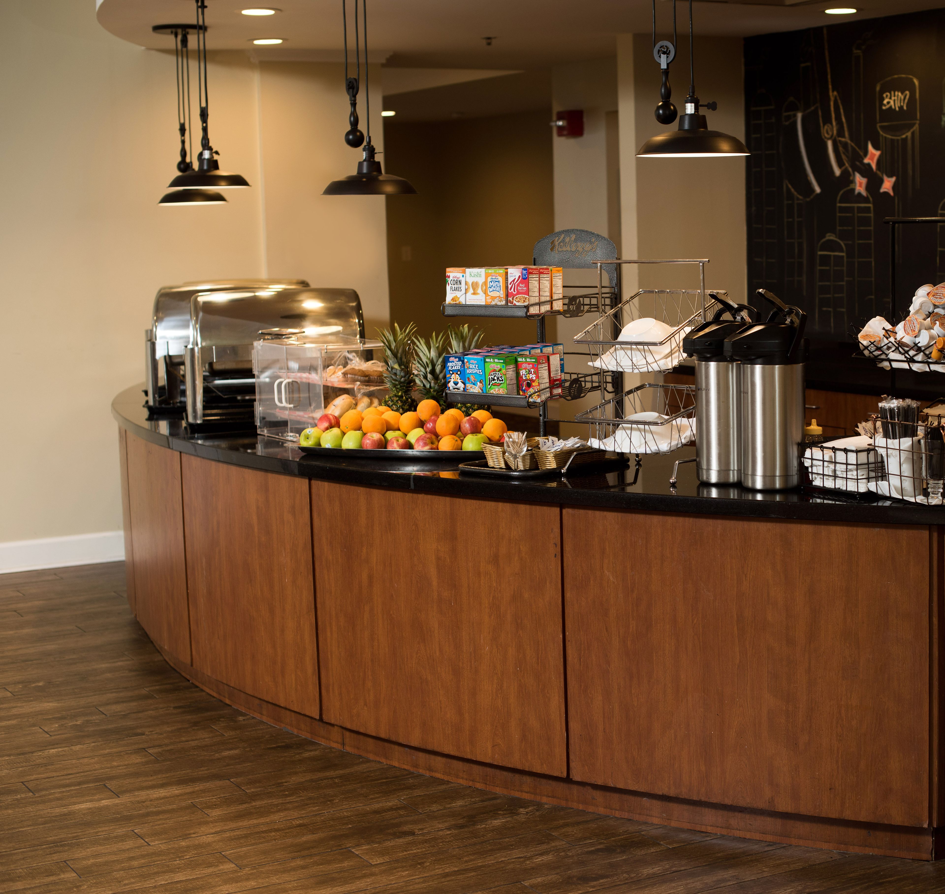 daily buffet breakfast (usd 15 per person)