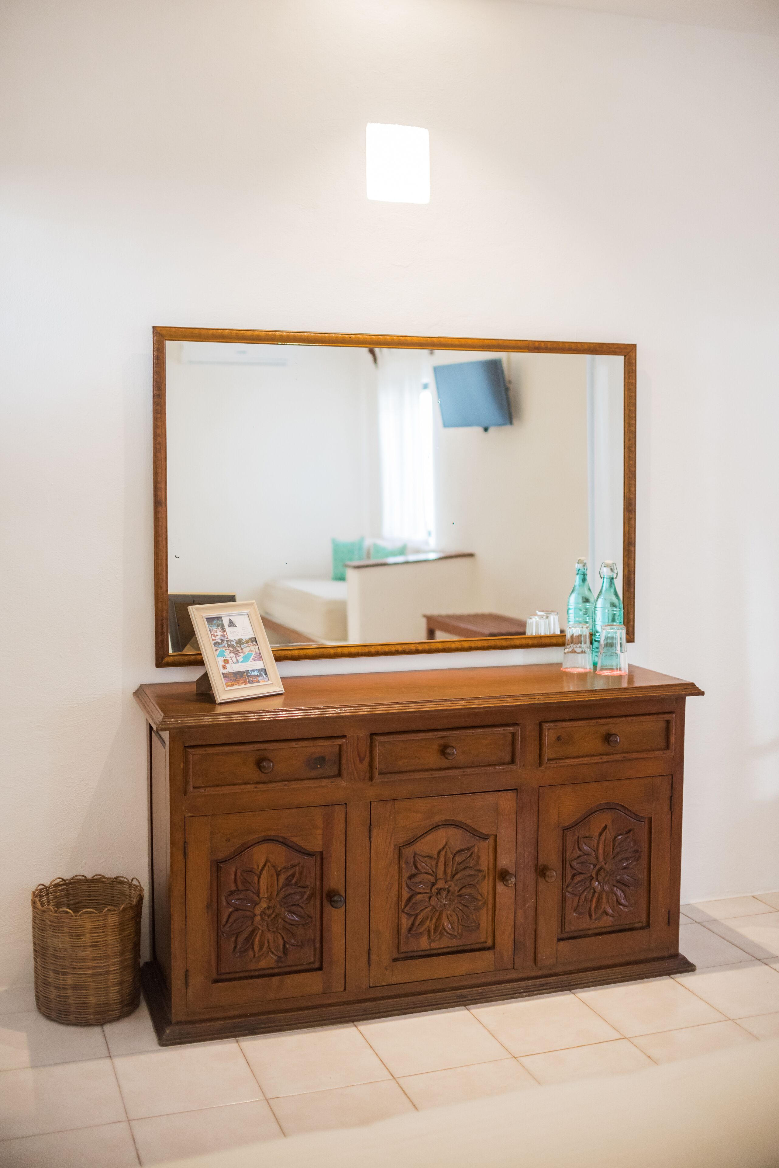 poolside room | 1 bedroom, in-room safe, individually decorated, individually furnished