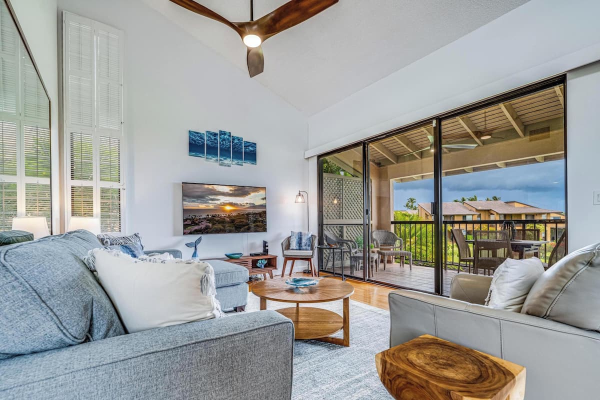 Condo, 1 Bedroom, Ocean View (35D) | Front of property