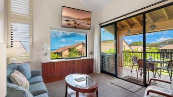 Condo, 1 Bedroom, Ocean View (47D) | Front of property