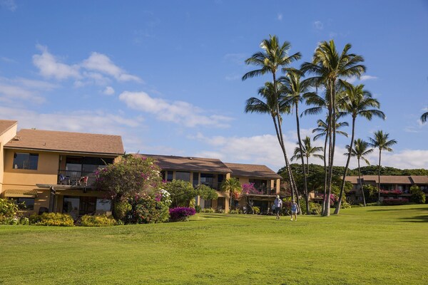 Wailea Ekahi - Coraltree Residence Collection - Maui, HI
