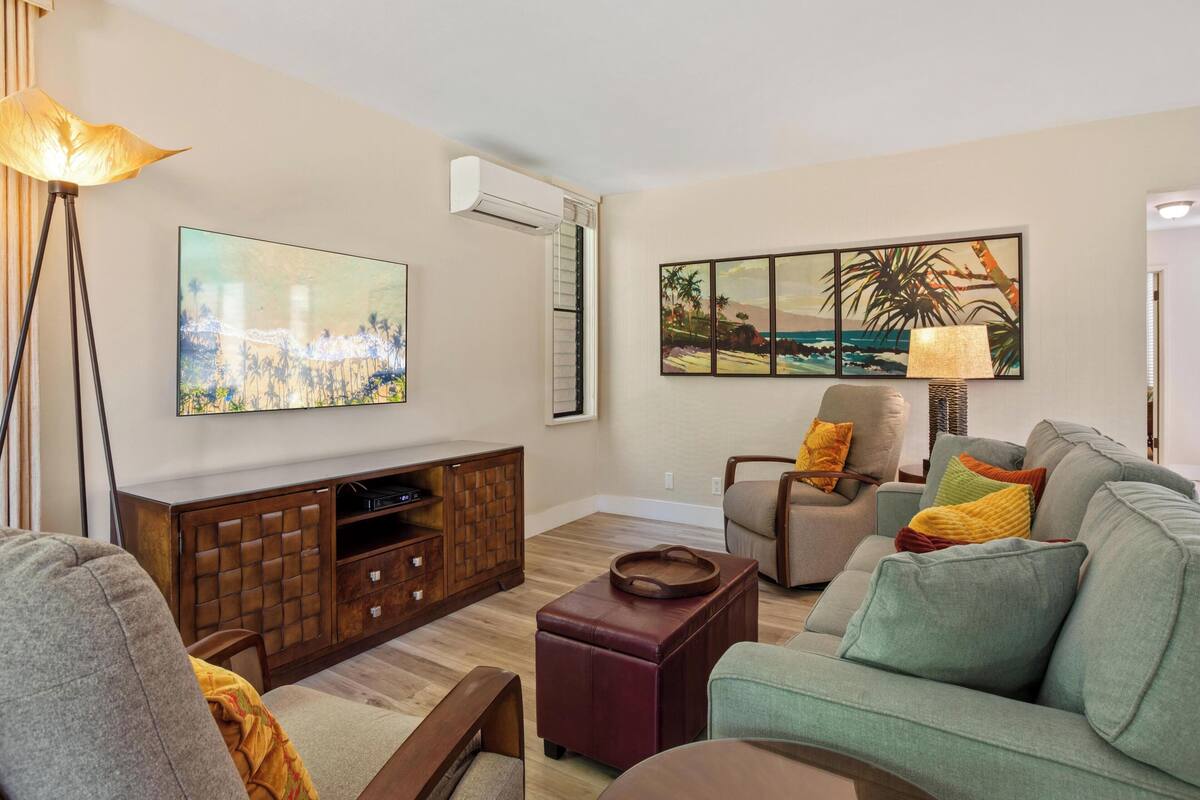 Condo, 1 Bedroom, Garden View (18C) | Front of property