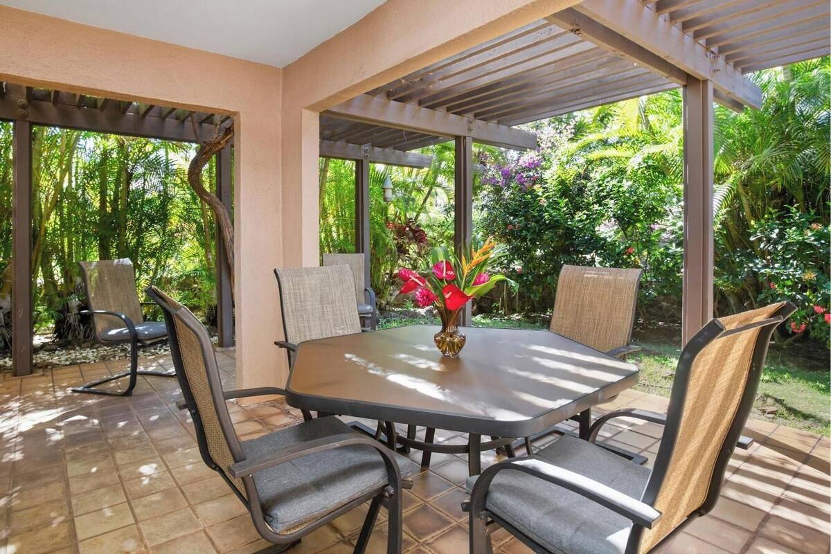 Condo, 1 Bedroom, Garden View (39A) | Front of property