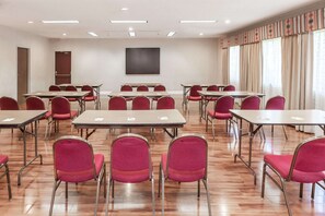 Meeting facility - Days Inn & Suites by Wyndham Sunnyvale (Sunnyvale)