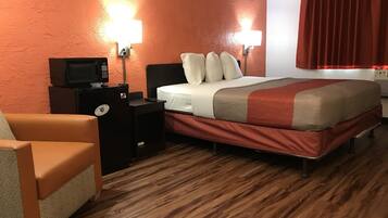 Desk, free WiFi, bed sheets