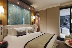 Suite, 2 Schlafzimmer (Imperial,Butler Service,Living Room) | 1 Schlafzimmer, Bettwäsche aus ägyptischer Baumwolle