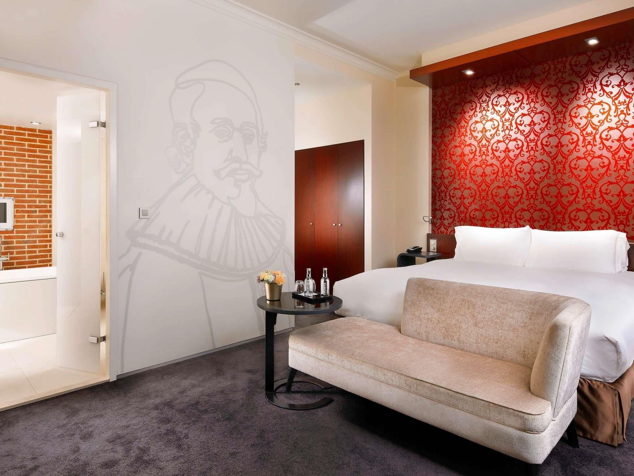 Suite, 1 Katil Raja (King) | 1 bilik tidur, cadar kapas Mesir, peralatan tempat tidur premium 