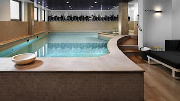 Behandelingskamers voor koppels, een sauna, een Turks bad/hammam