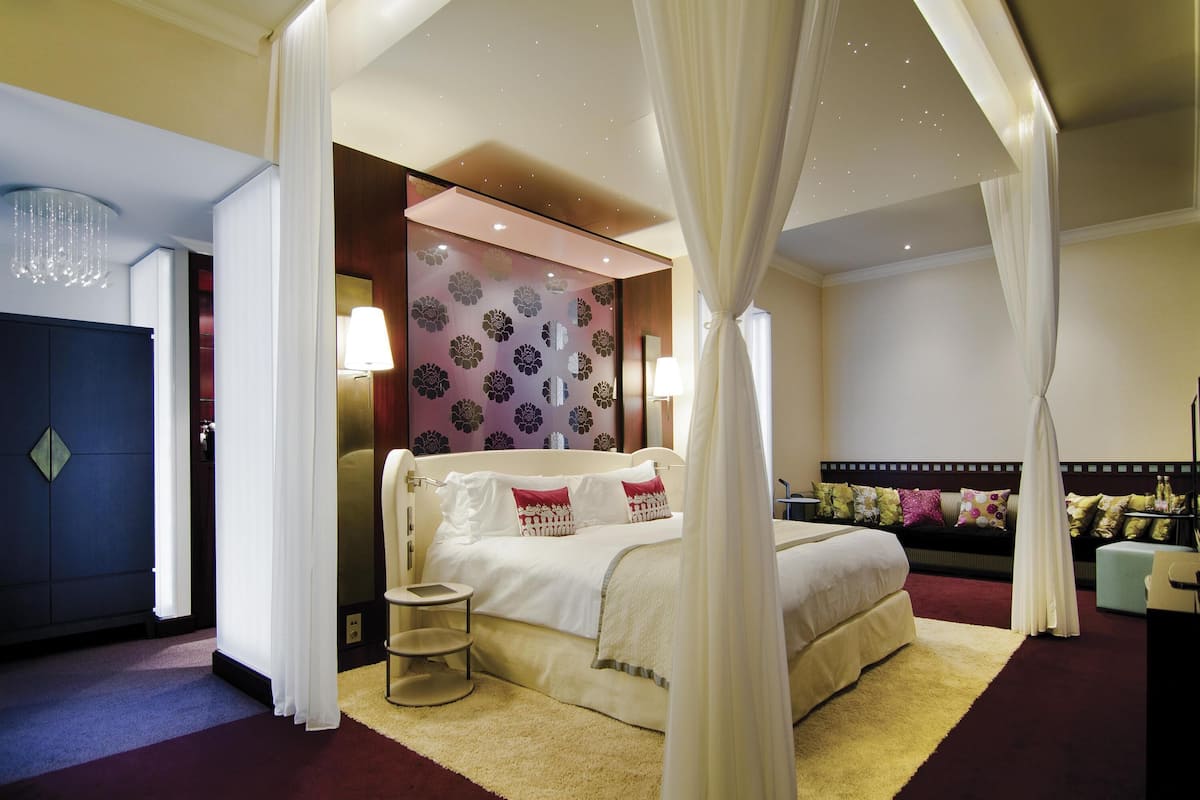 Suite, 1 kingsize-seng (Opera) | 1 soverom, sengetøy i egyptisk bomull og sengetøy av topp kvalitet