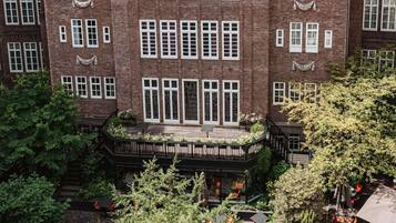 Quang cảnh từ phòng