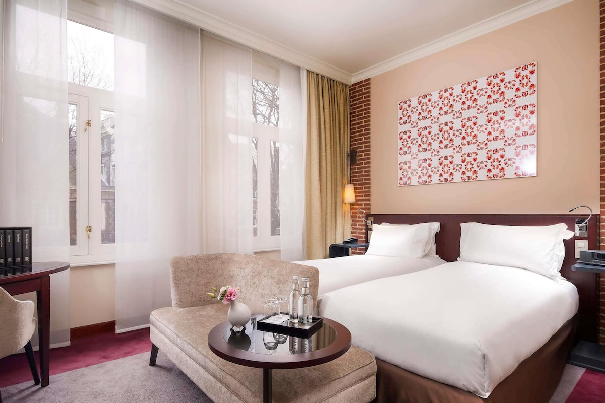 Chambre Supérieure, 2 lits une place, vue ville (Garden, Courtyard or City View) | 1 chambre, draps en coton égyptien, literie de qualité supérieure