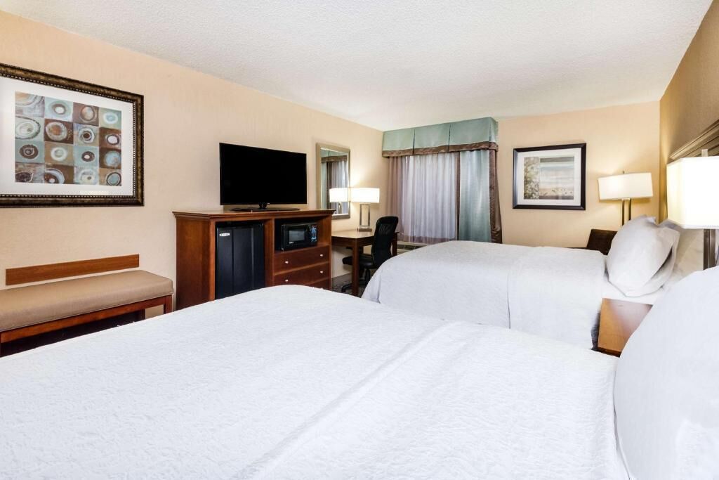 Premium bedding, down duvets, desk, laptop workspace