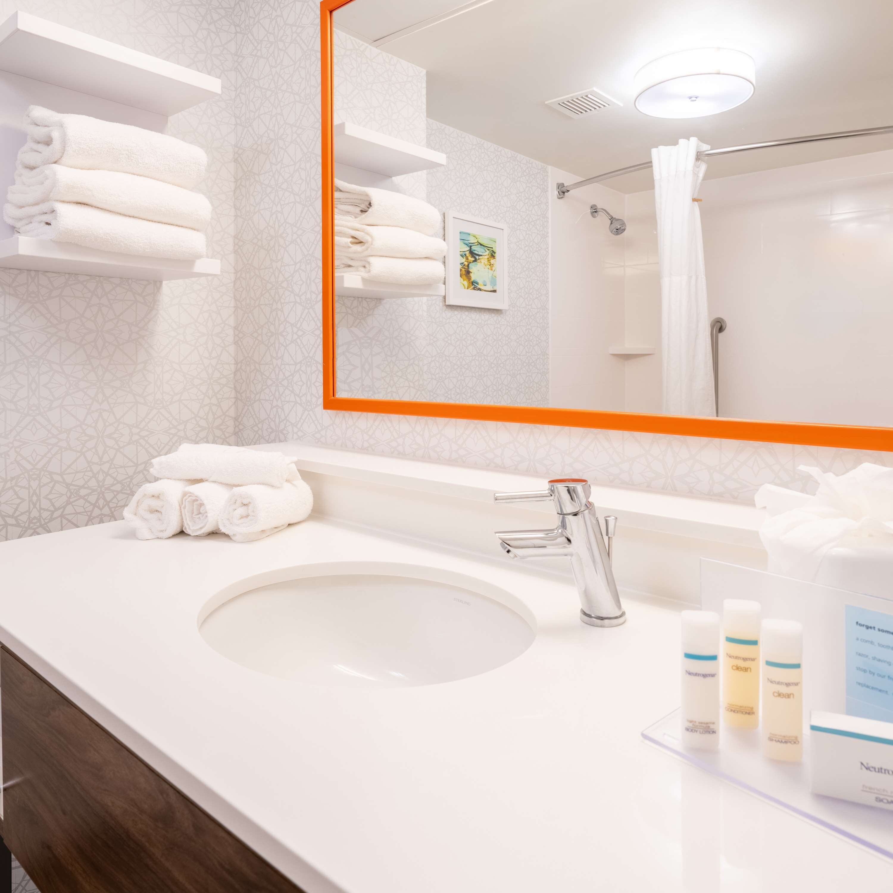 two queen beds, non-smoking | bathroom shower