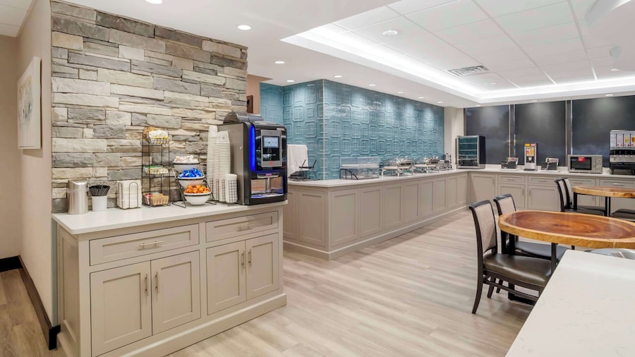 Best Western Plus Greenville I-385 Inn & Suites