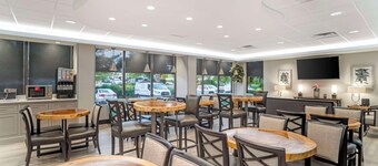 Best Western Plus Greenville I-385 Inn & Suites