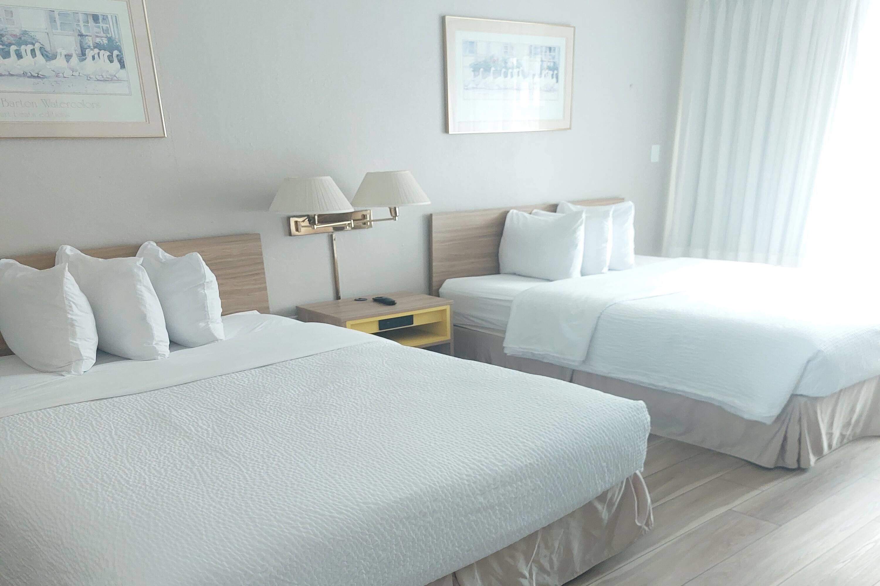 客房内保险箱、熨斗/熨衣板、免费 WiFi、床单