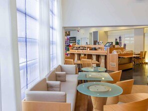 Restaurant - ibis Evora Hotel (Évora)