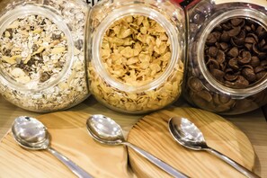 Daily buffet breakfast (EUR 9.9 per person)
