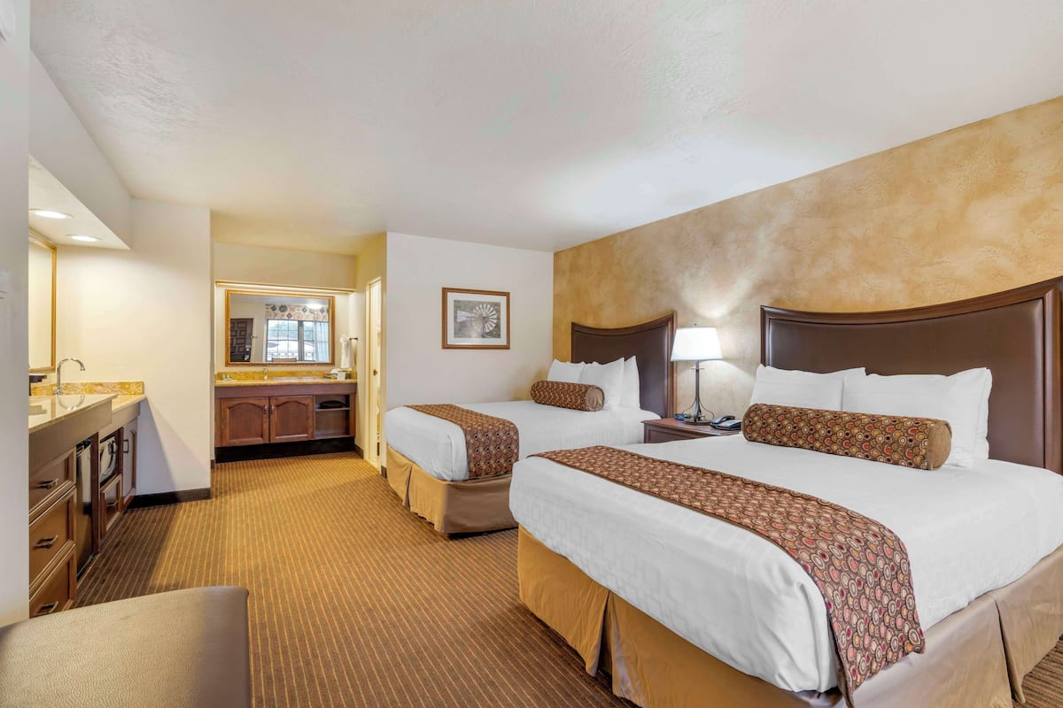 In-room safe, desk, iron/ironing board, rollaway beds