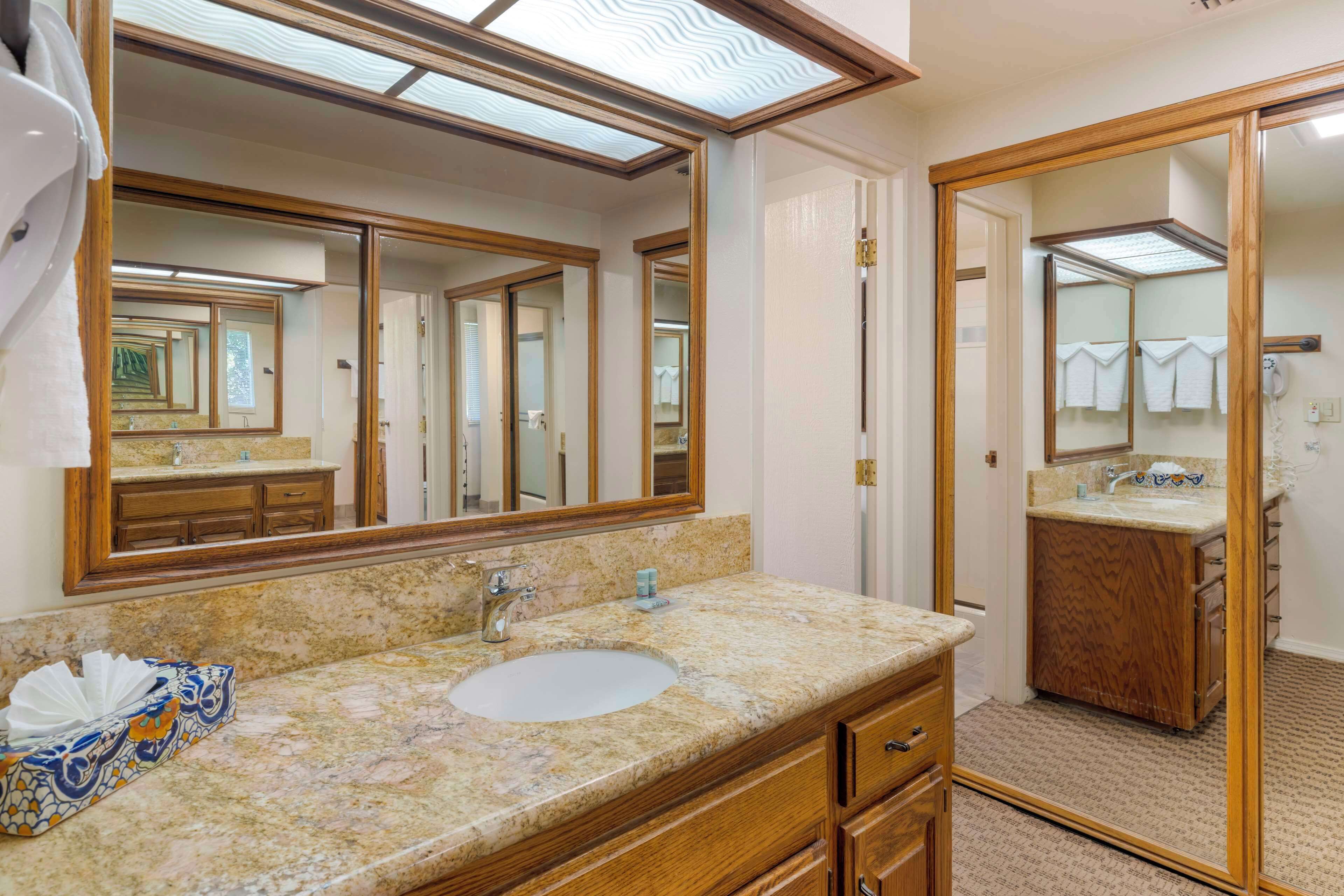 suite, multiple beds, non smoking, kitchen (with sofabed) | in-room safe, desk, iron/ironing board, rollaway beds