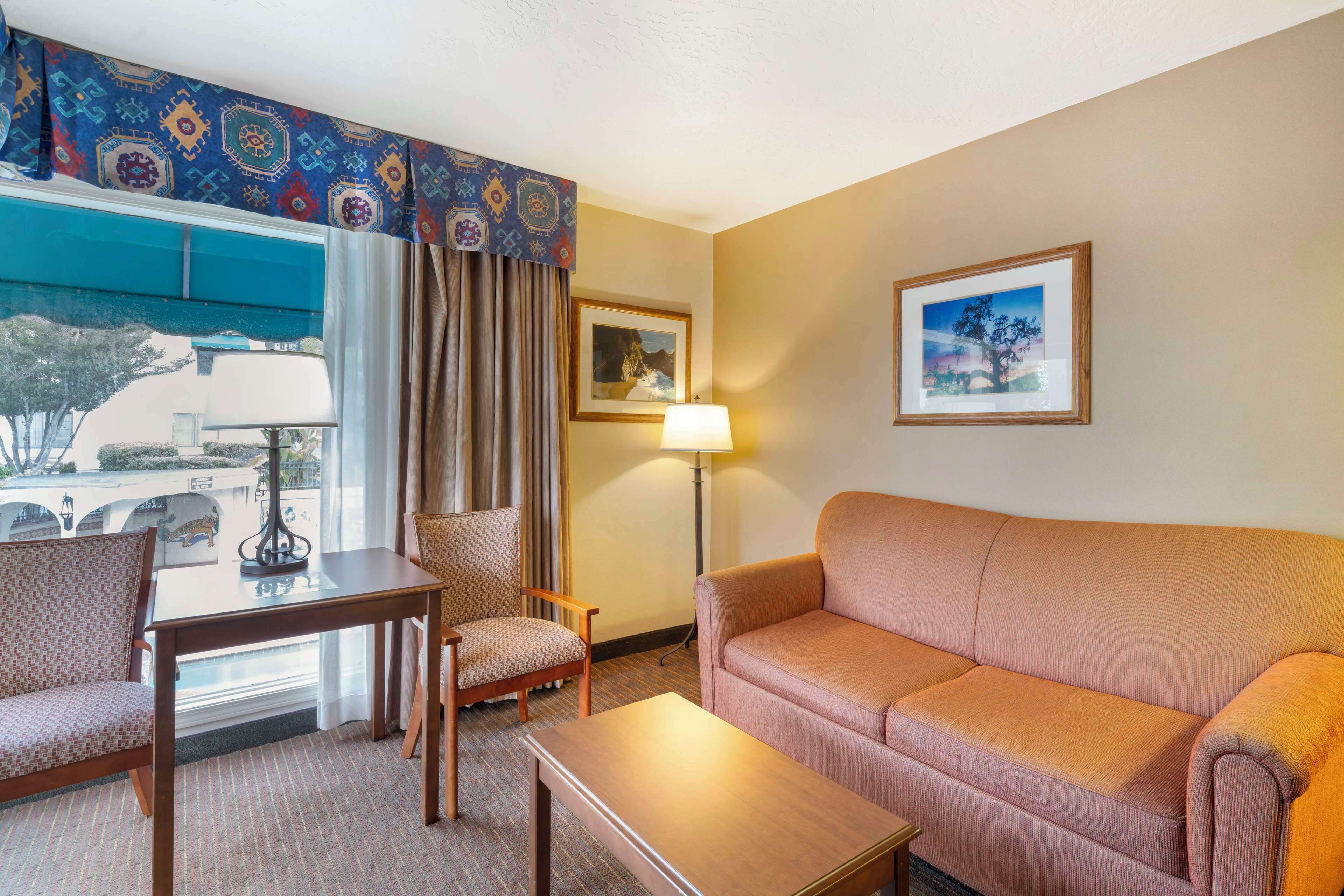 standard room, 1 king bed, refrigerator & microwave, poolside (with sofabed) | in-room safe, desk, iron/ironing board, rollaway beds