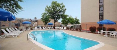 Seasonal outdoor pool