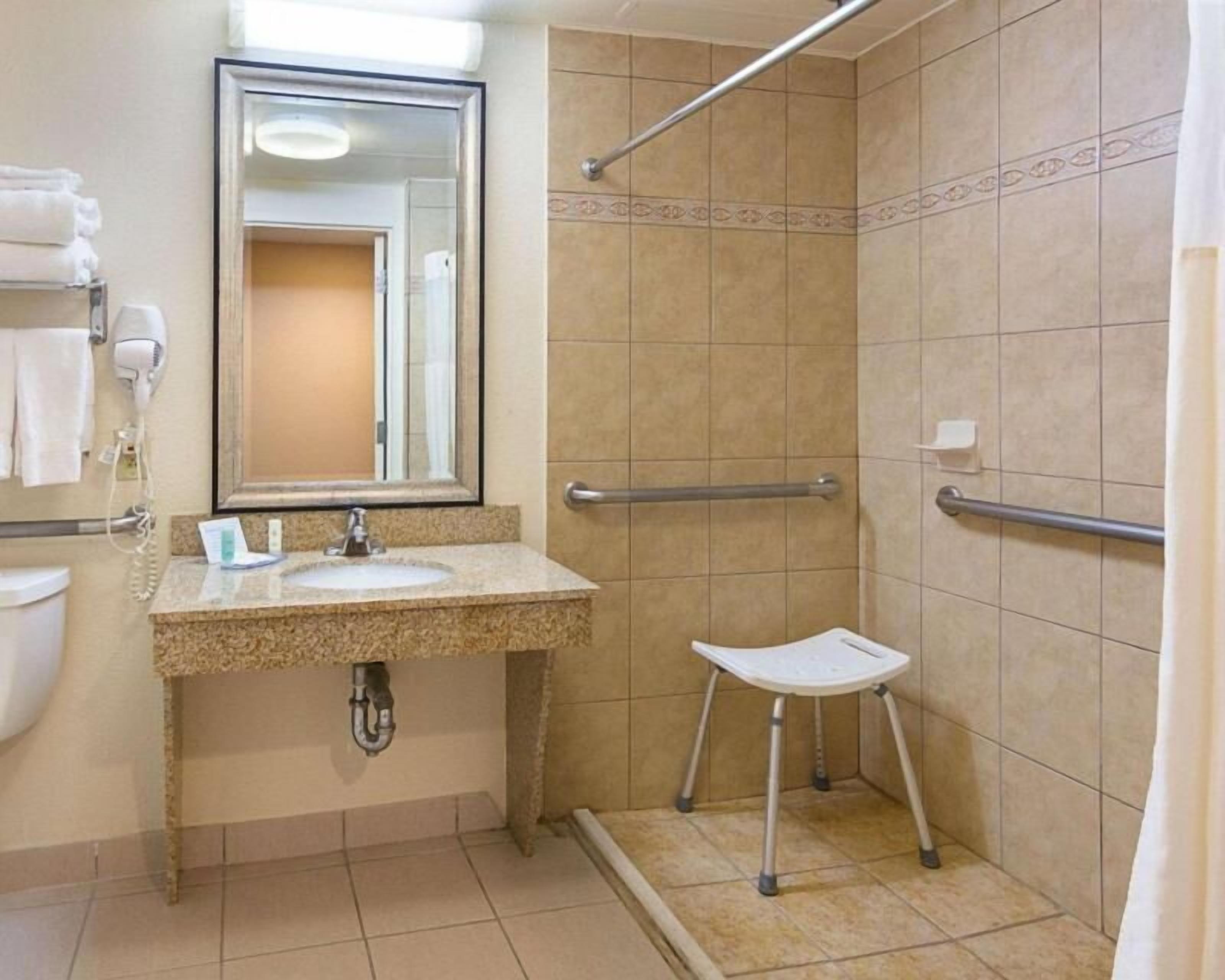 Bathroom | Free toiletries, hair dryer, towels, soap