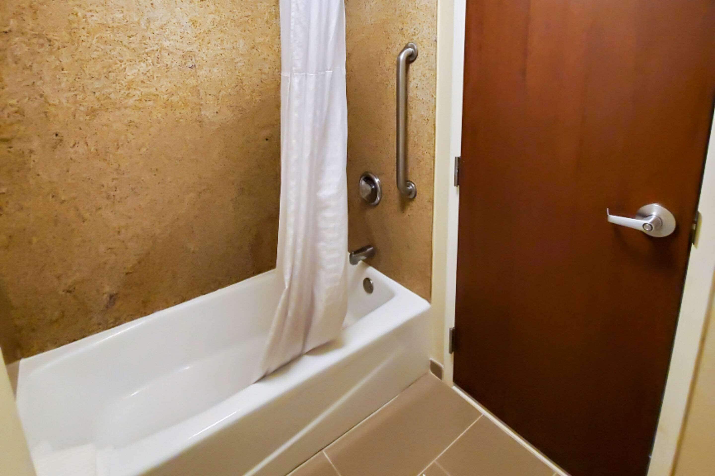 Photo - Comfort Inn Oxon Hill - National Harbor