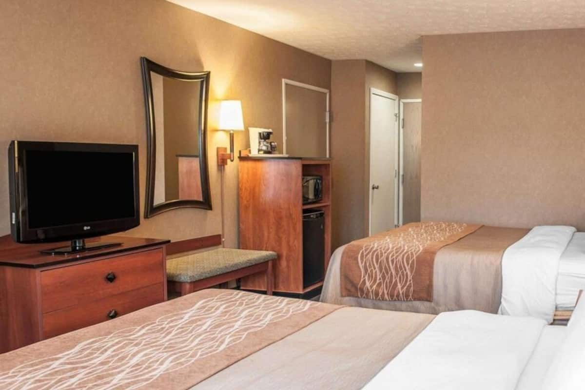 Premium bedding, desk, soundproofing, iron/ironing board
