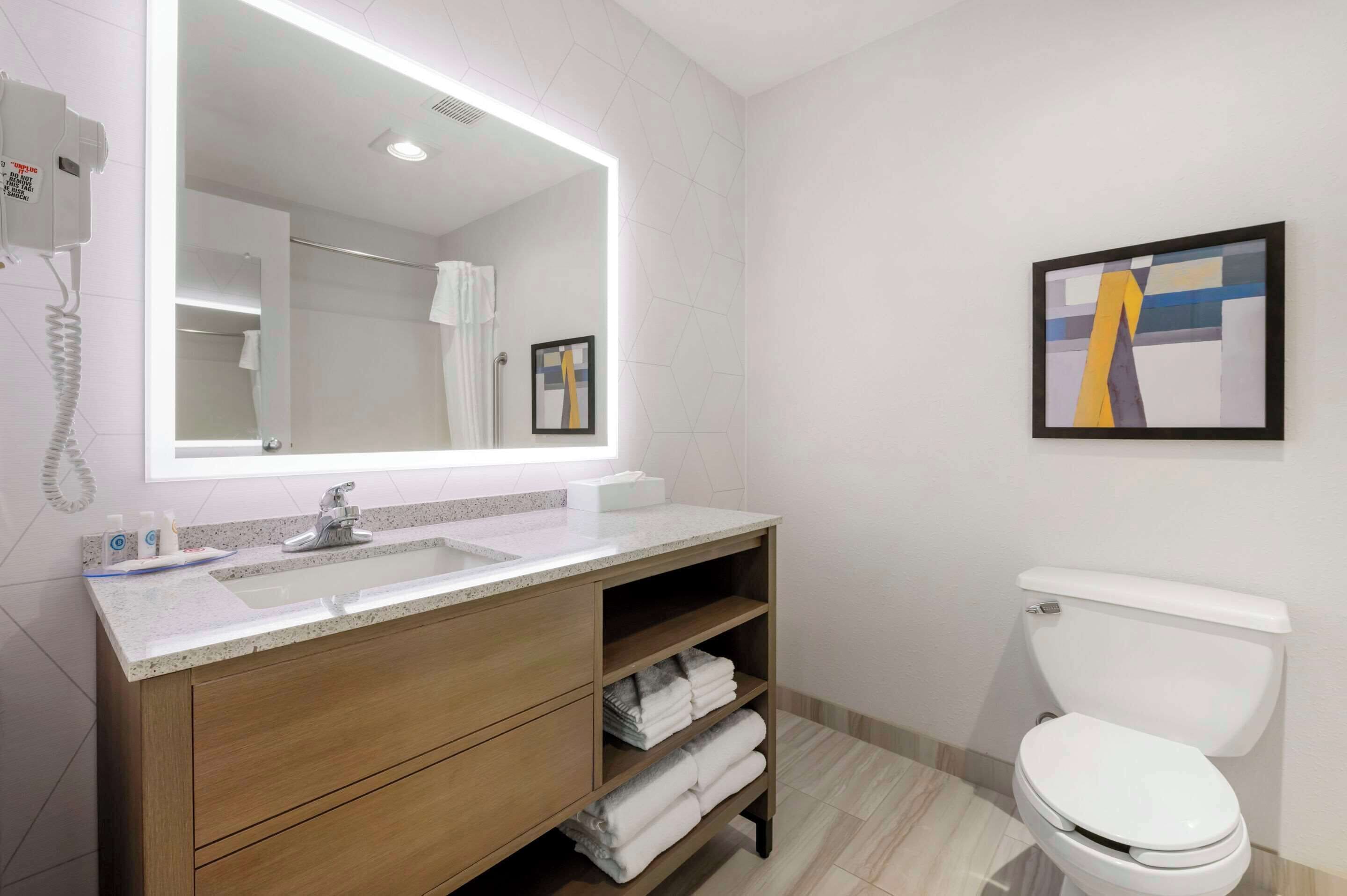 room, 2 queen beds, non smoking | premium bedding, desk, iron/ironing board, free cots/infant beds