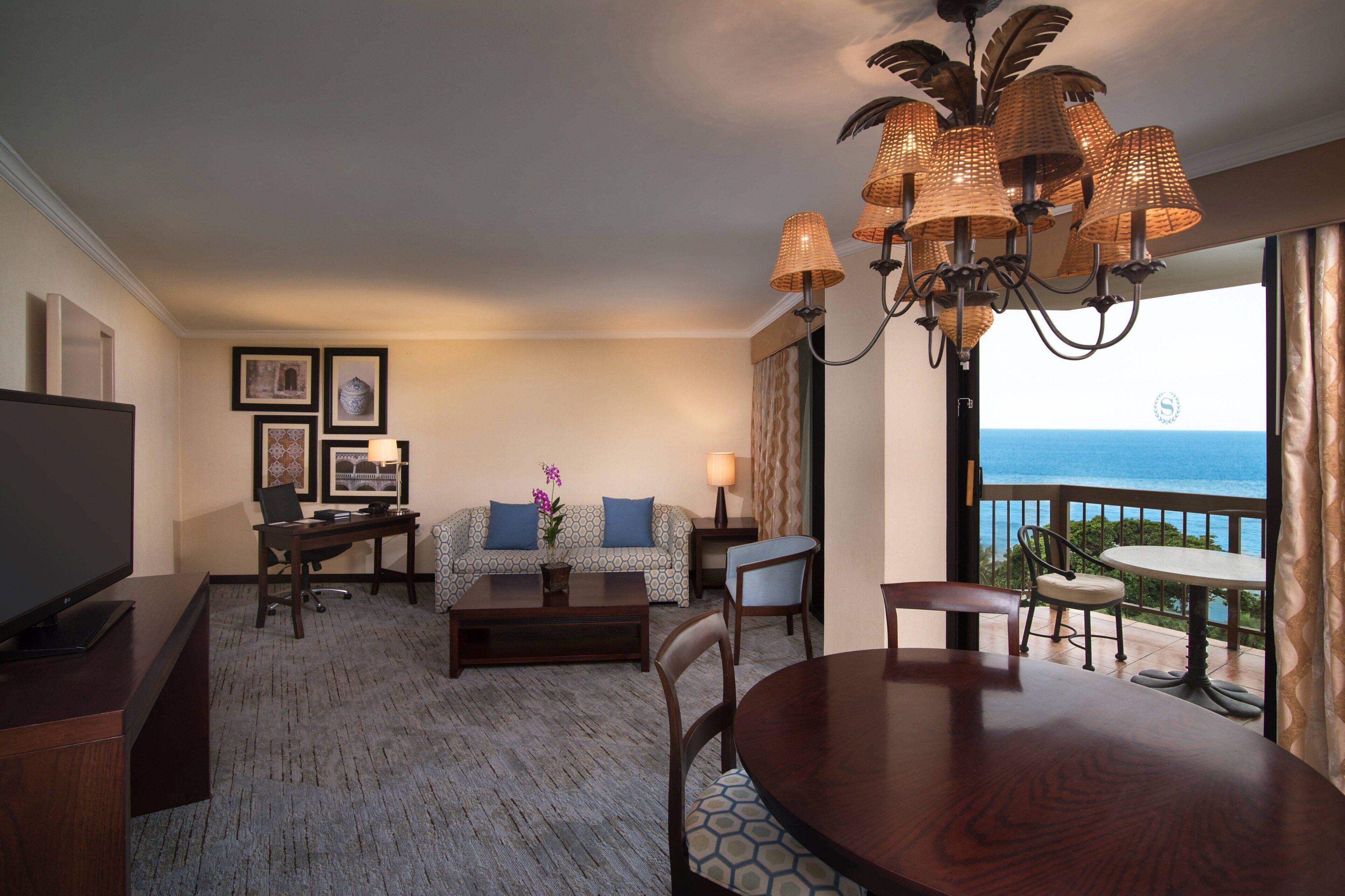 club suite, 1 bedroom, non smoking, balcony | 1 bedroom, premium bedding, down duvets, minibar