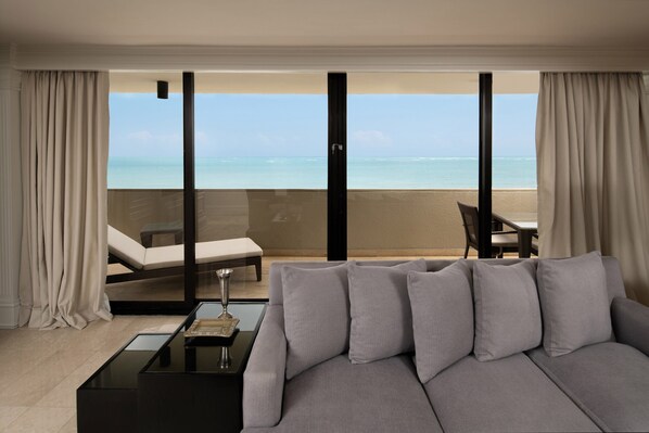 42-吋電漿電視、有線頻道、電視、付費電影