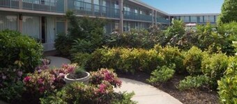 Quality Inn & Suites McDonough South I-75