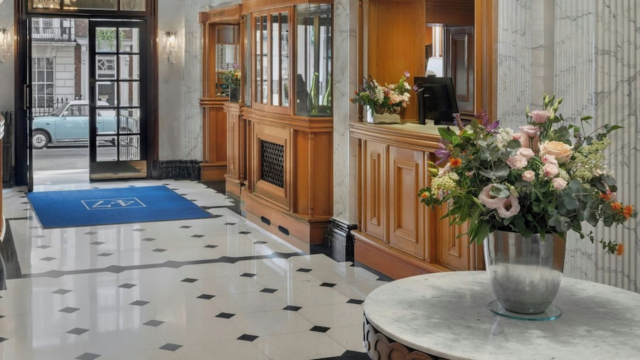 47 Park Street - Grand Residences by Marriott