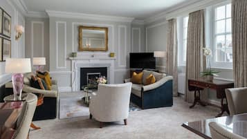 Deluxe-Suite, 1 Schlafzimmer | Wohnbereich