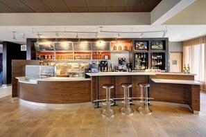 Bar (on property) - Courtyard by Marriott Atlanta Windy Hill/Ballpark (Marietta)