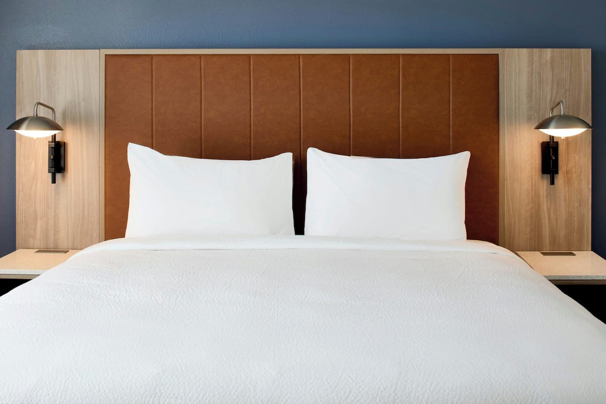 In-room safe, desk, iron/ironing board, free cots/infant beds
