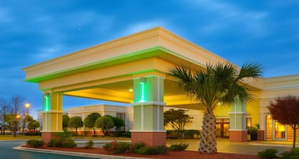 Holiday Inn Lumberton by IHG