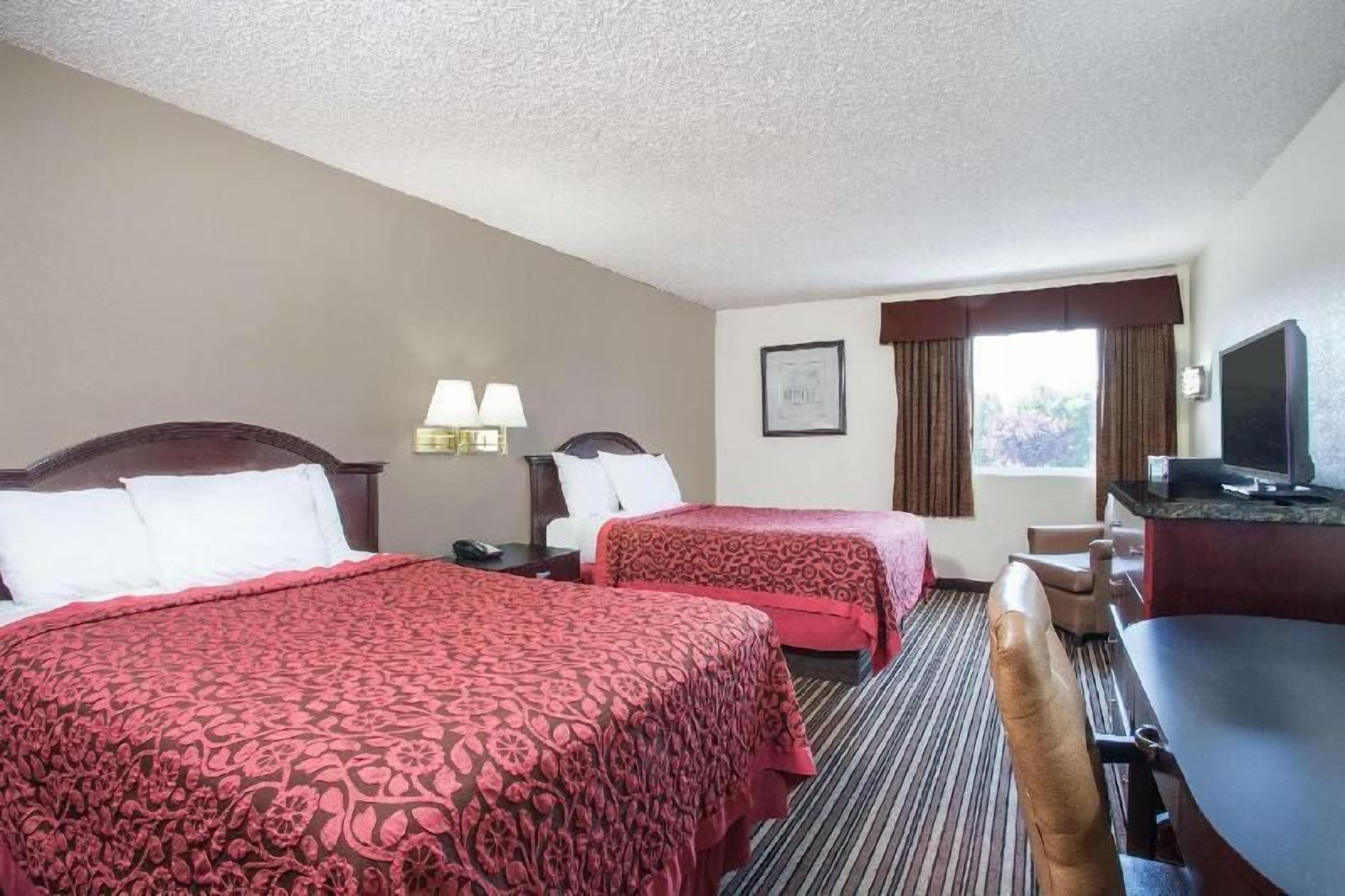 In-room safe, desk, soundproofing, iron/ironing board