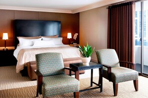 Premium bedding, pillowtop beds, in-room safe, desk - The Westin Calgary (Calgary)